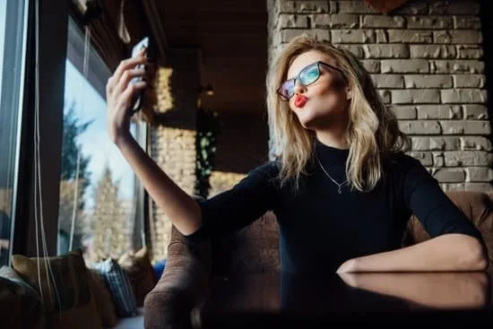 Is Vanity A Sin? When Self-Worth Becomes Toxic