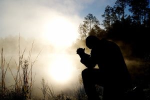 Should Christians pray spontaneously or use scripted prayers?