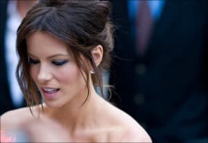 Hollywood Star Kate Beckinsdale Faces Backlash for Rewriting Lord’s Prayer Over Soccer Game