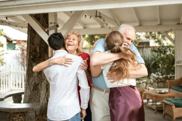 10 Christmas Gifts for Parents That Will Make Their Holiday Unforgettable